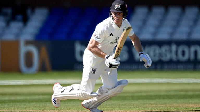 Bancroft Battles as County Championship Thriller Heads to Final Day