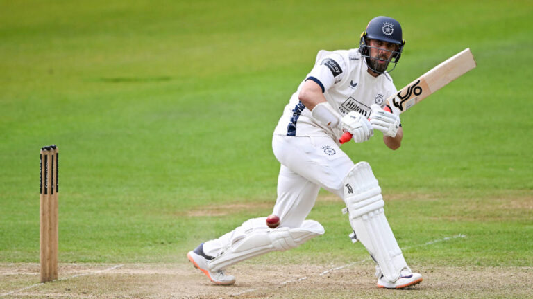 Jake Lehmann Century Saves Hampshire in Rain-Affected Draw vs Nottinghamshire