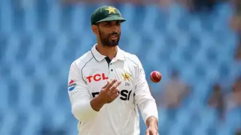 Shan Masood Fights to Retain Pakistan Test Captaincy Amid Poor Results